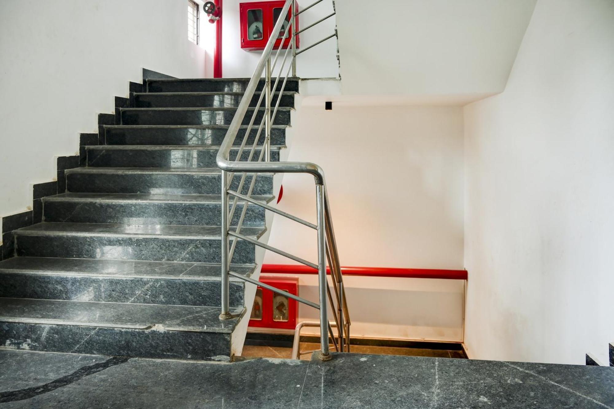 Super Town House Hi5 Aditya International Bhubaneswar Zewnętrze zdjęcie