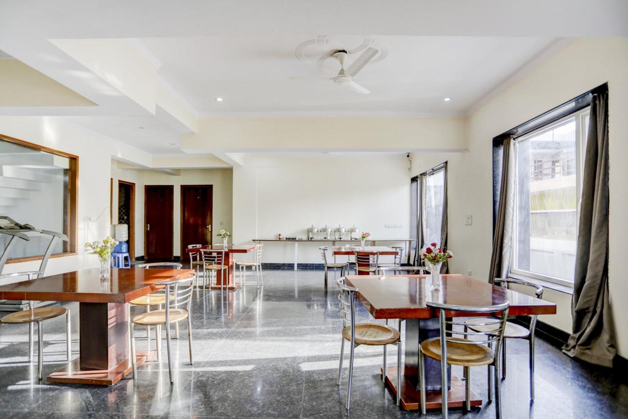 Super Town House Hi5 Aditya International Bhubaneswar Zewnętrze zdjęcie