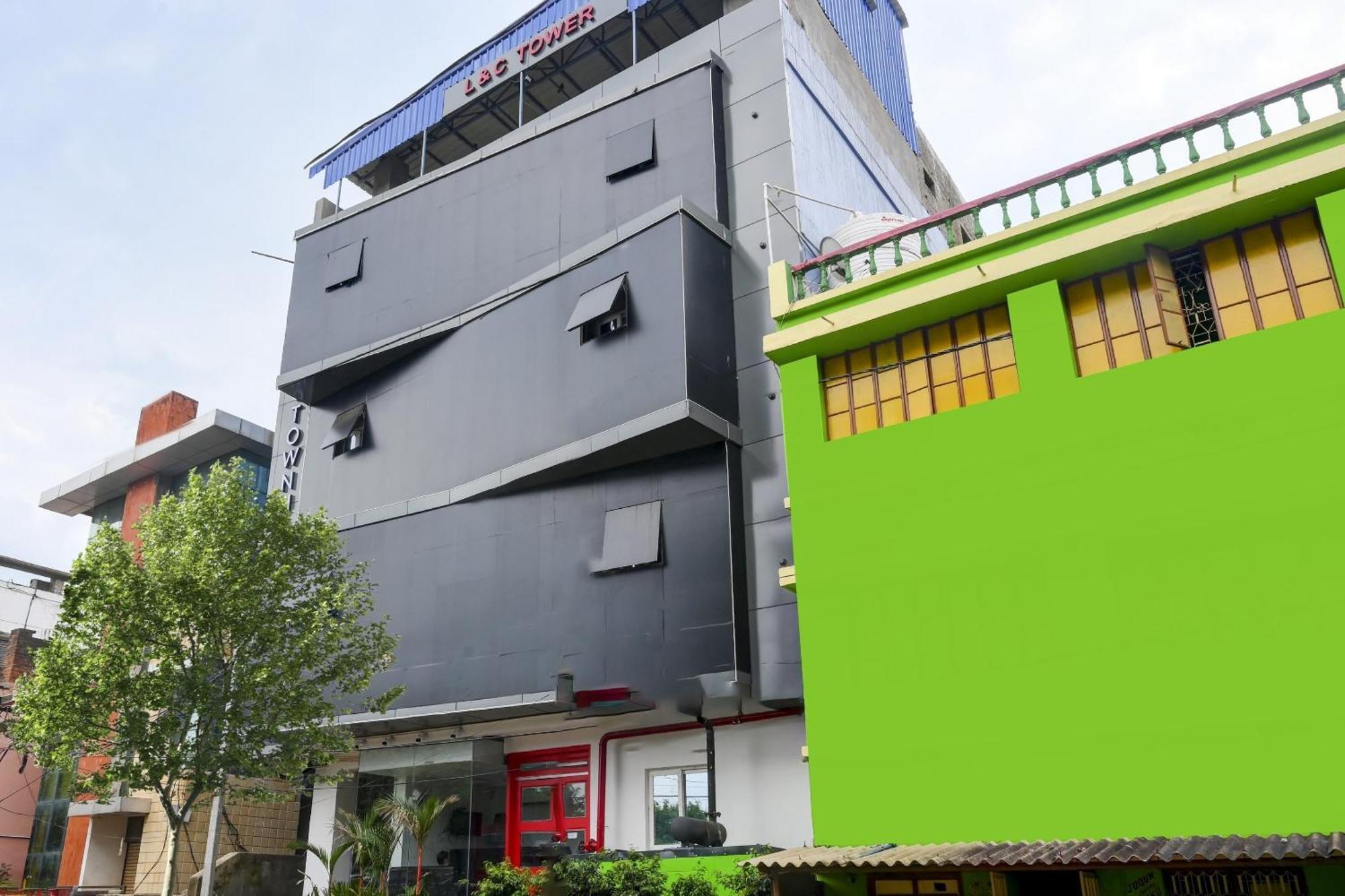 Super Town House Hi5 Aditya International Bhubaneswar Zewnętrze zdjęcie